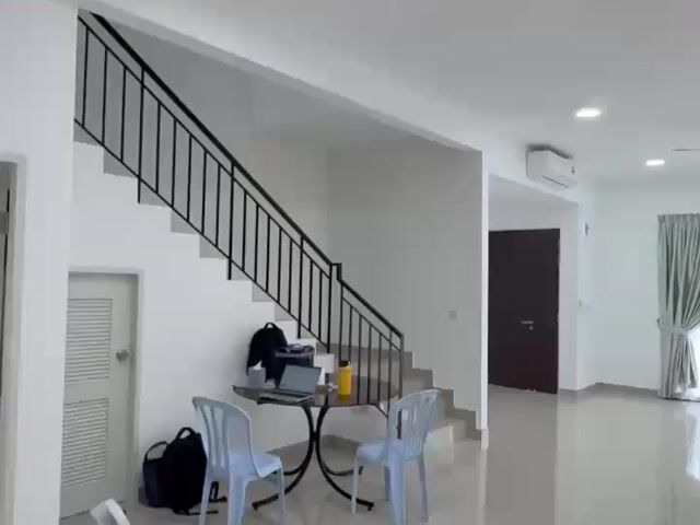 Video Image 1