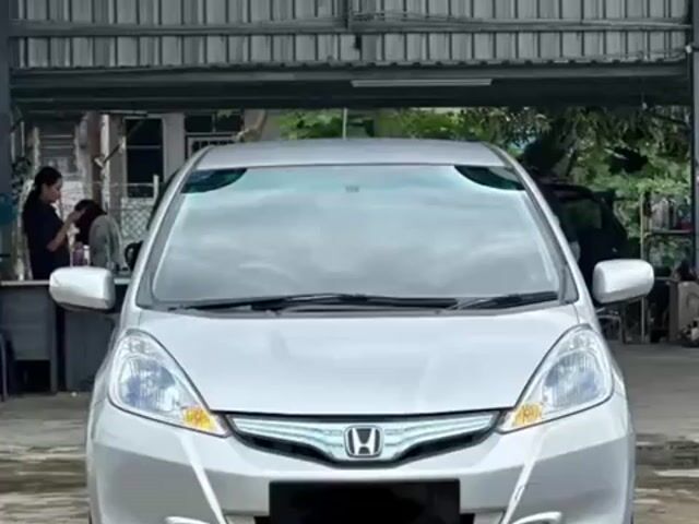 Honda Jazz Hybrid 1.3 (A) 2014 - 1