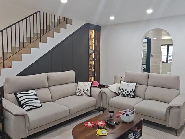 Video Image 1