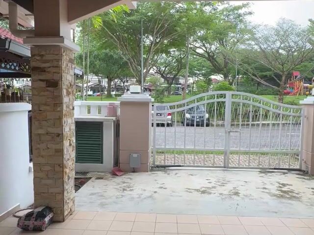 Video Image 1