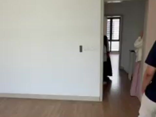 Video Image 1