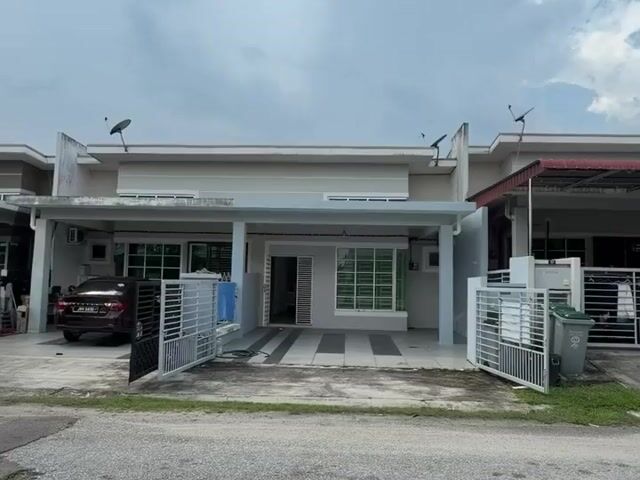 Video Image 1