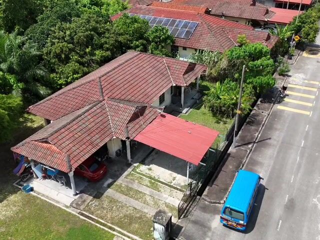Video Image 1