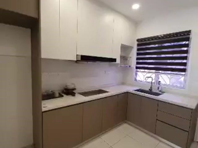Video Image 1