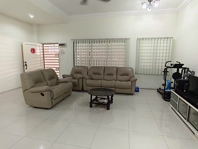 Video Image 1