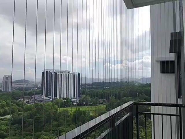 Video Image 1