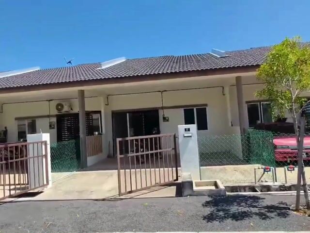 Video Image 1