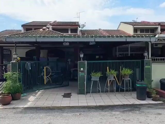Video Image 1