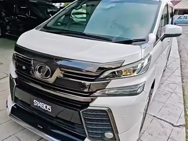 ON THE ROAD 2017 Toyota VELLFIRE 2.5 GOLDEN EYES - 1