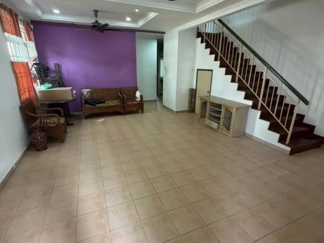 Video Image 1