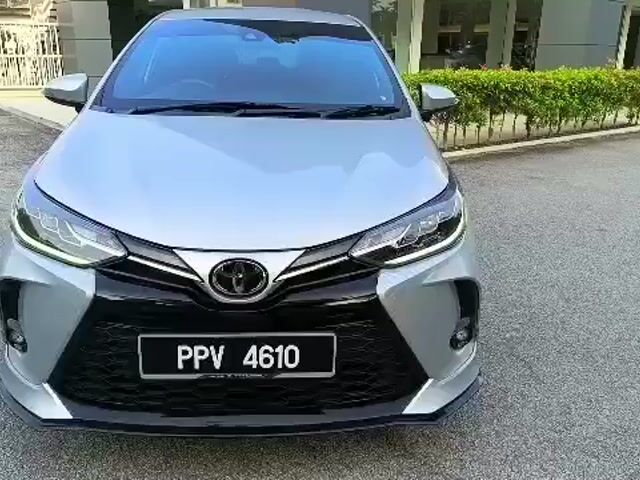 2021 Toyota YARIS 1.5 E (A) - 1