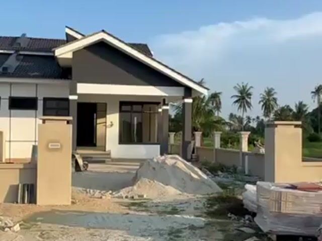 Video Image 1