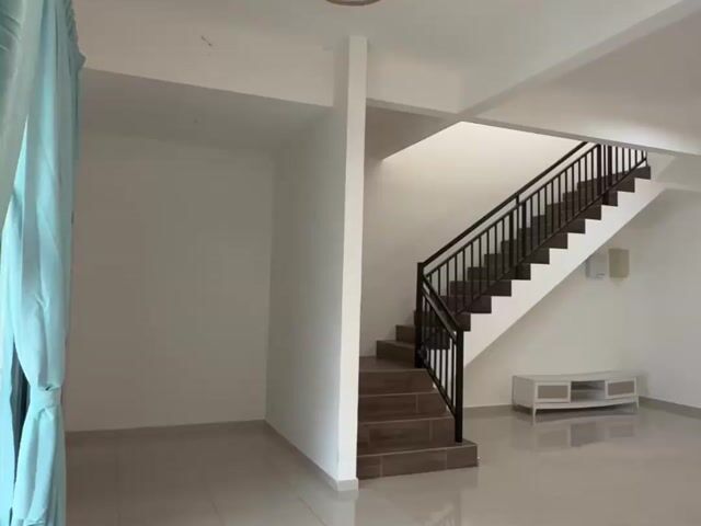 Video Image 1