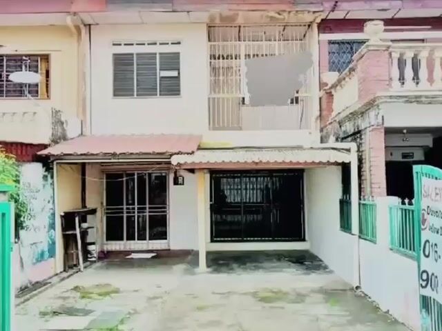 Video Image 1