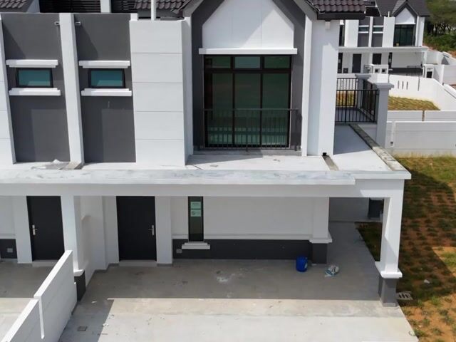 Video Image 1