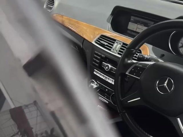 2012 Mercedes Benz C200 CGI BlueEFCY - 1