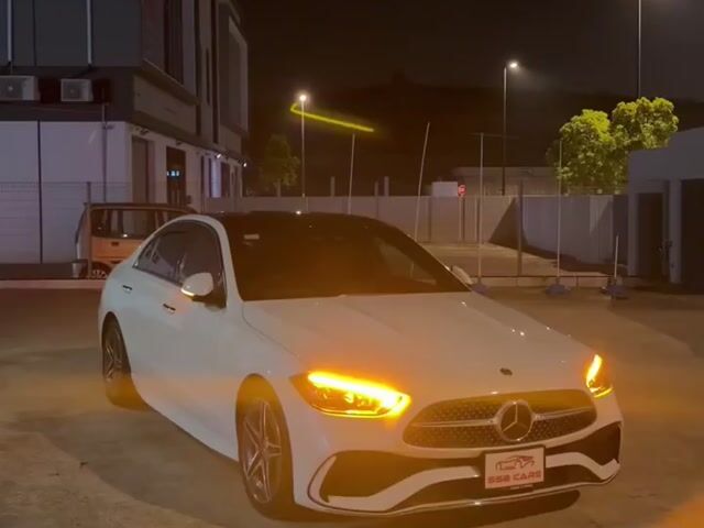 2022 Mercedes Benz C200 1.5 AVANTGARDE AMG LINE - 1