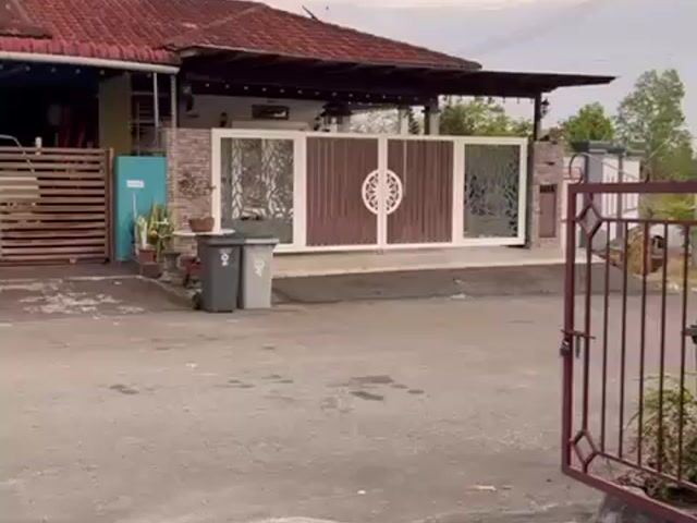 Video Image 1