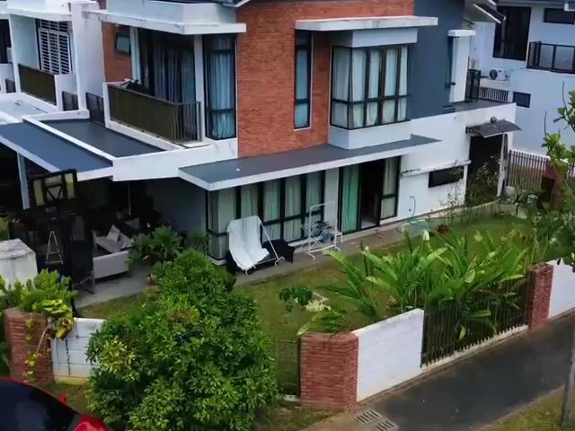 Video Image 1