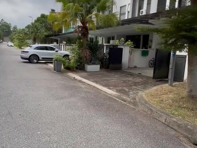 Video Image 1