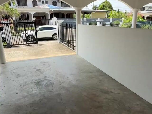 Video Image 1