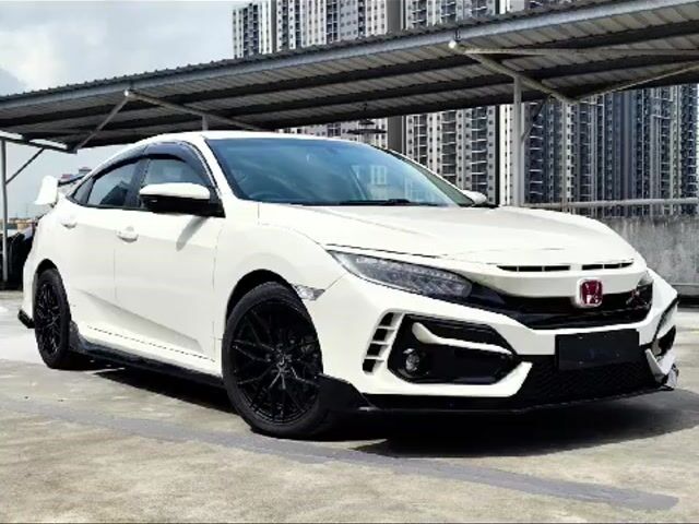 Murah 2017 Honda CIVIC 1.5 TC 2thn wnty b/list - 1