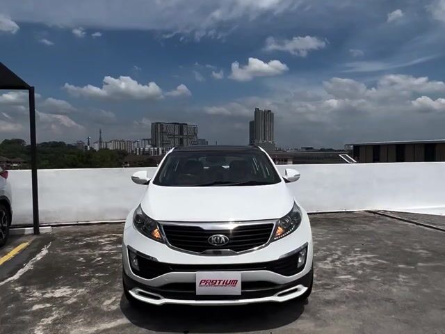 2013 Kia Sportage AWD 2.0 (A) B/ListBolehLoanKedai - 1