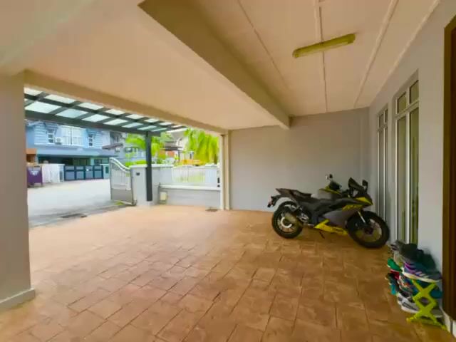 Video Image 1