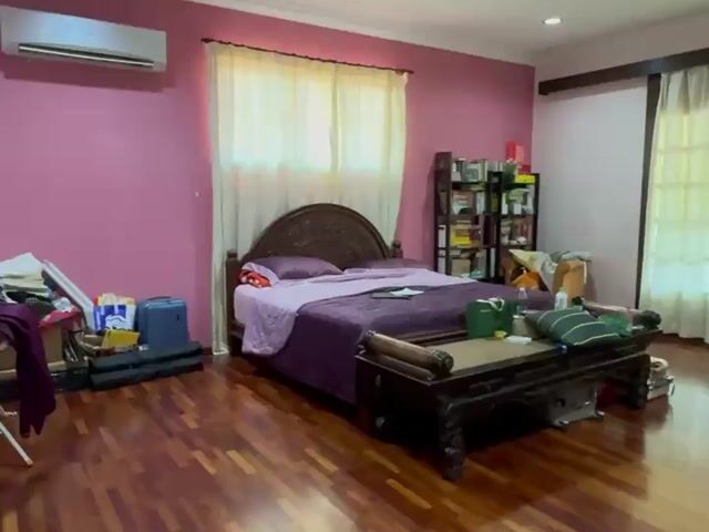 Video Image 1