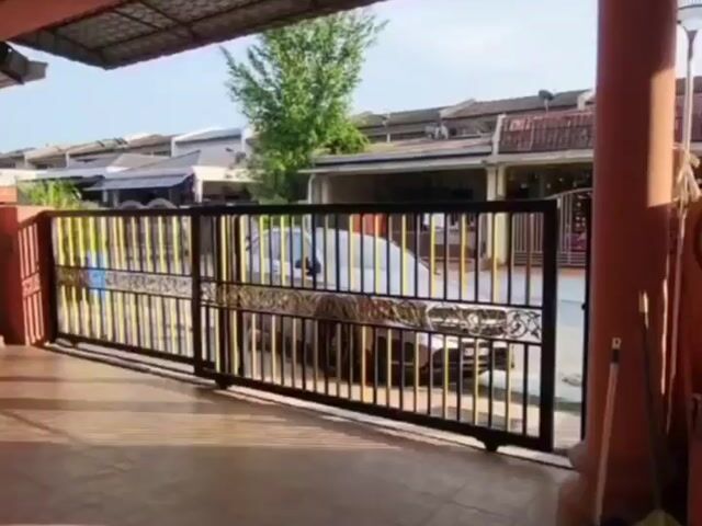Video Image 1