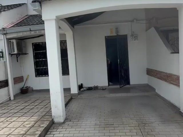 Video Image 1