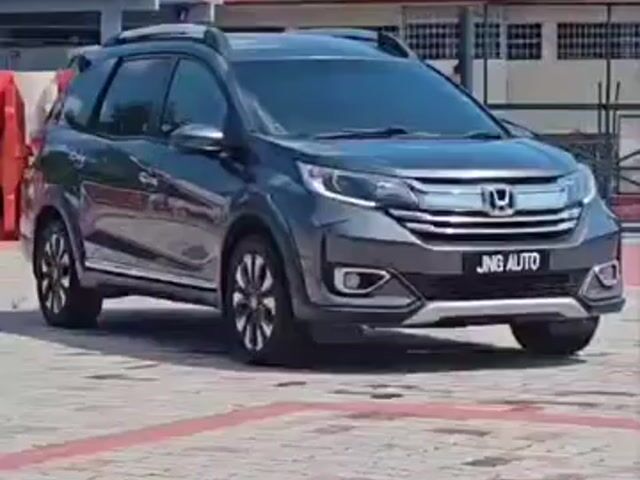  Facelift BR-V 1.5L V Full Loan Full Spec Honda BRV - 1