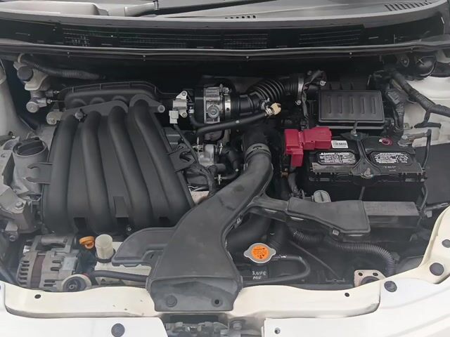 2013 Nissan GRAND LIVINA 1.6 CLASSIC/COMFORT MC - 1