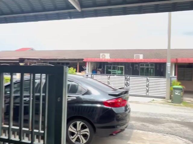 Video Image 1