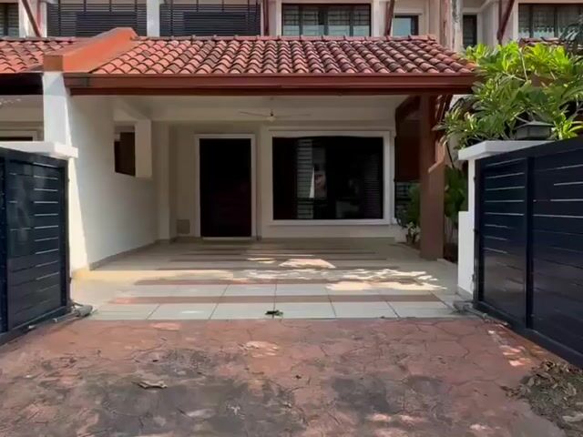 Video Image 1