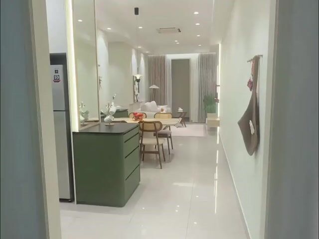 Video Image 1
