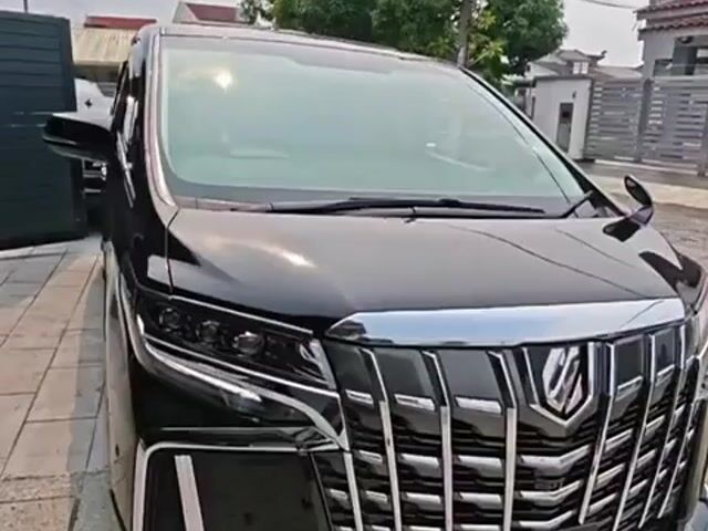 ON THE ROAD 2015 Toyota ALPHARD 2.5 AGH30W (A) - 1