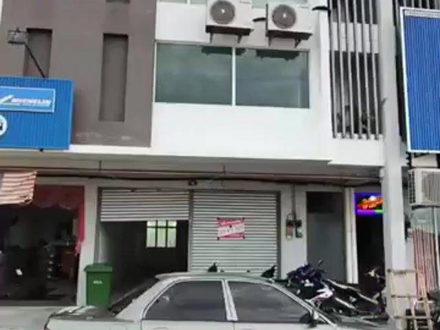 Video Image 1