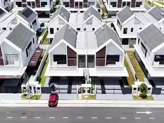 Video Image 1