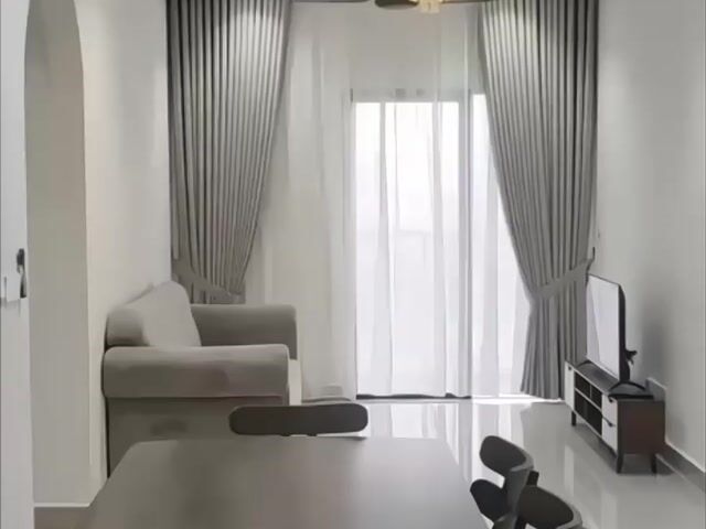 Video Image 1