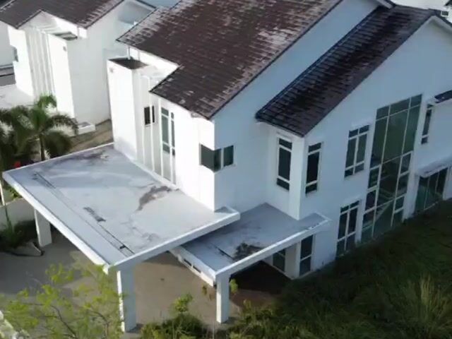 Video Image 1