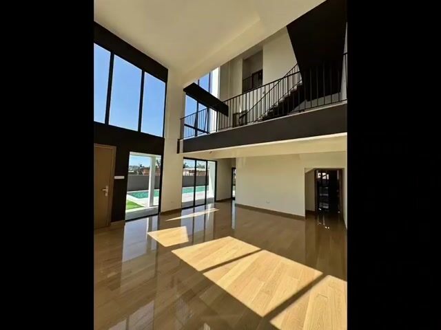 Video Image 1