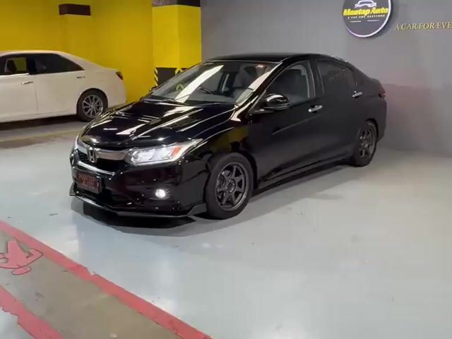 2018 Honda CITY 1.5 V FACELIFT (A) FULL LOAN - 1