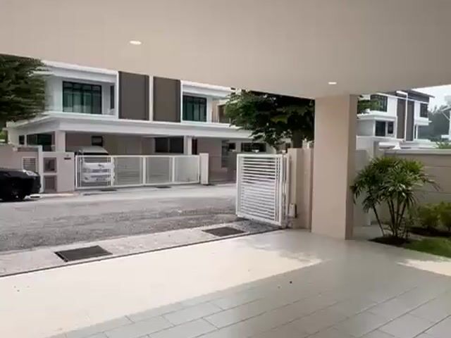 Video Image 1