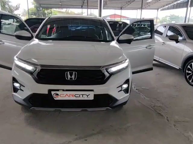 2023 HONDA WR-V 1.5 V (A) F/Service RECORD LOW MIL - 1