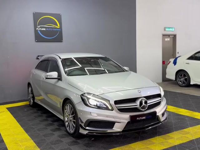 Mercedes Benz A180 SE (CBU) 1.6 / AMG LINE BODYKIT - 1