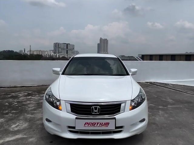 2010 Honda Accord 2.0 (A) B/ListBolehLoanKedai - 1