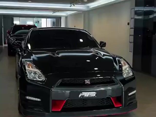 100% accident❗ free car 2014 Nissan GTR 3.8 - 1