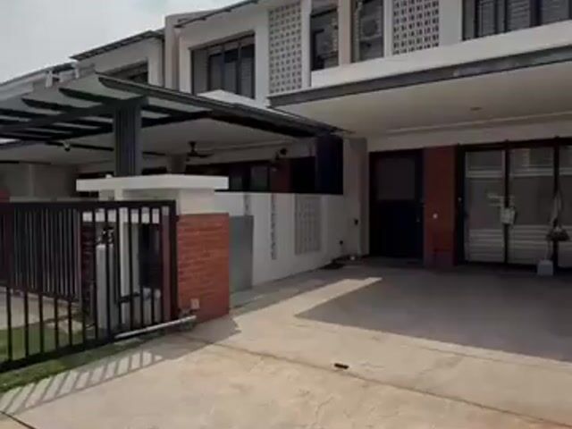 Video Image 1