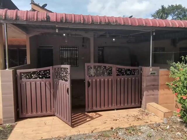 Video Image 1